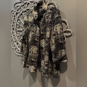 Women’s black gold metallic jacket top JM collection sz XL